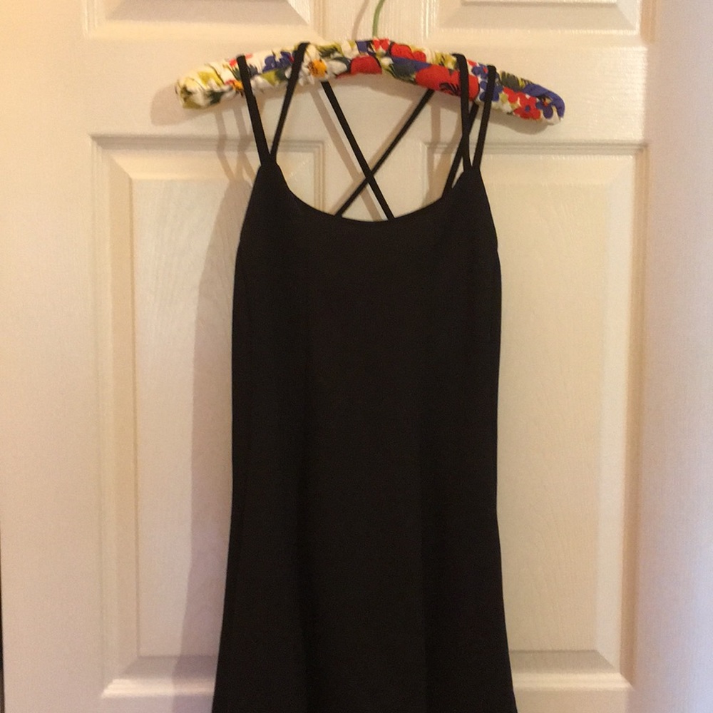 LITTLE BLACK DRESS